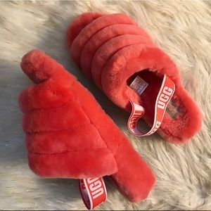 UGG fluff yeah slides